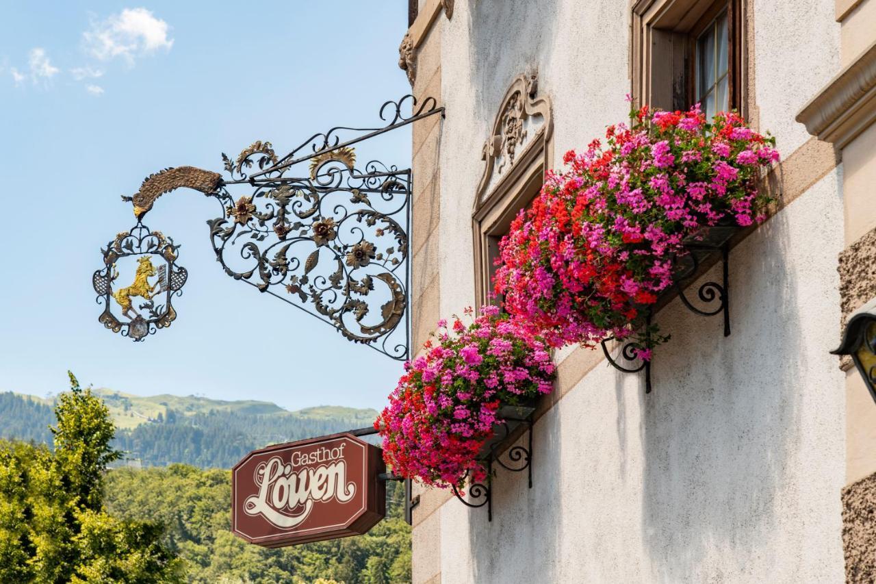 Gasthof Loewen 施伦斯 外观 照片